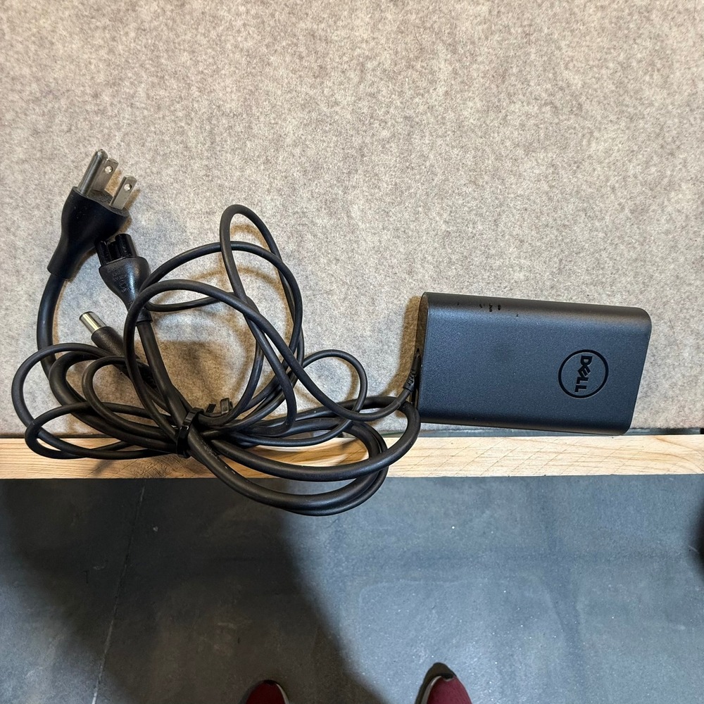 Dell 65W AC Adapter Laptop Charger 19.5V 3.34A HA65NS5-00 0JNKWD Black